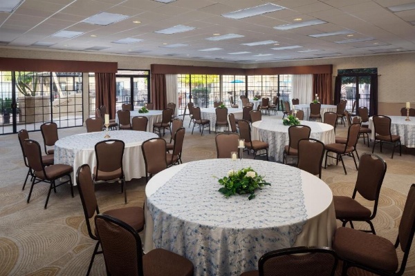 Hotel Bridgeway Tucson Int'l Airport and Suites image 16