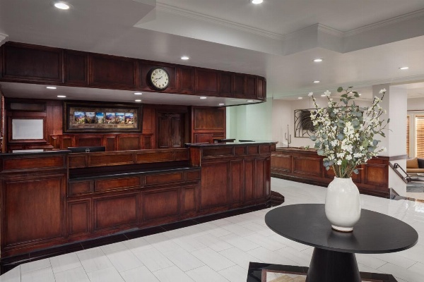 Hotel Bridgeway Tucson Int'l Airport and Suites image 6